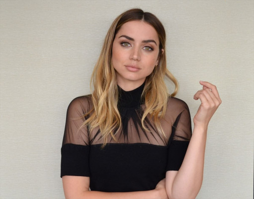 Ana de Armas - 'Blade Runner 2049' Portraits (2017)