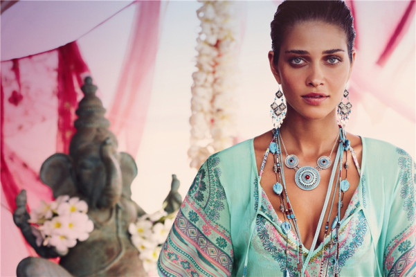 Ana Beatriz Barros pic #188196