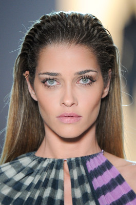 Ana Beatriz Barros pic #626137