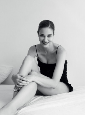 Ana Beatriz Barros