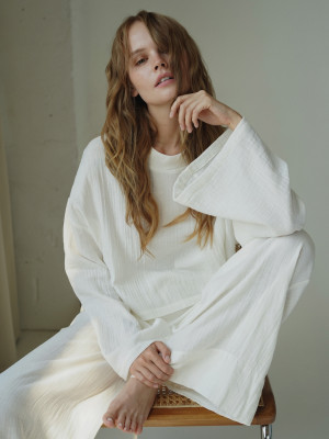 Anastasiya Scheglova for EKILOVELY