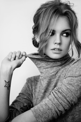 Anastasiya Scheglova – Photoshoot April 2019