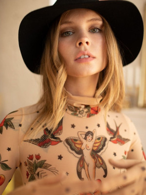 Anastasiya Scheglova for Brikoly, Spring 2021 add