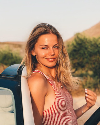 Anastasiya Stezhko pic #1214159