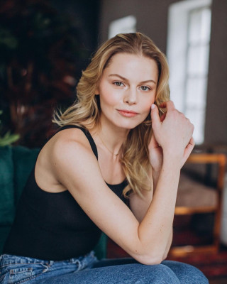 Anastasiya Stezhko pic #1215134