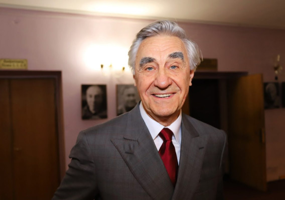 Анатолий Васильев (один из &quot;Сватов&quot;)