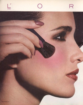 photo 8 in Andie Macdowell gallery [id223265] 2009-12-18 00:00:00