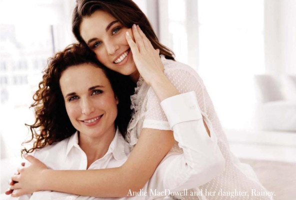 photo 16 in Andie Macdowell gallery [id223254] 2009-12-18 00:00:00