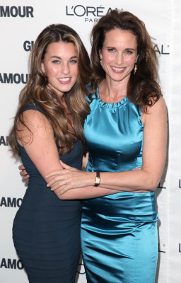 photo 16 in Andie Macdowell gallery [id253310] 2010-03-29 00:00:00