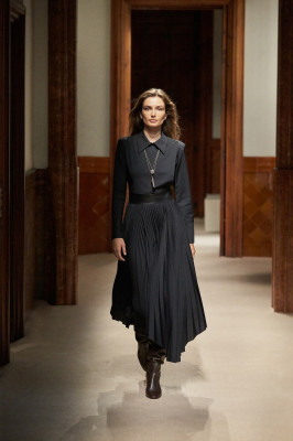 Andreea Diaconu - Massimo Dutti Women’s Runway Show 