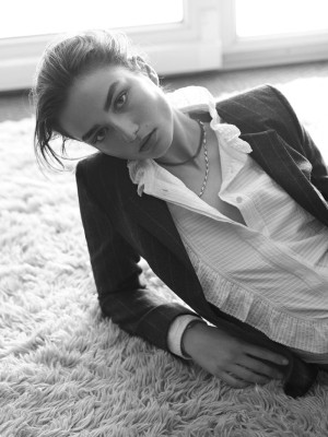 photo 9 in Andreea Diaconu gallery [id647206] 2013-07-06 00:00:00