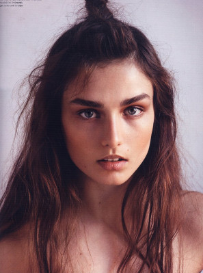 photo 13 in Andreea Diaconu gallery [id312954] 2010-11-15 00:00:00