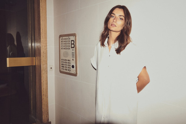 Andreea Diaconu - MASsimo Dutti Summer 2021