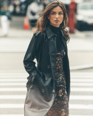 Andreea Diaconu for Veronica Beard Fall 2023