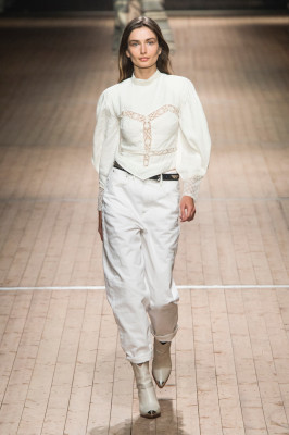 Isabel Marant Autumn/Winter 2018 Fashion Show in Paris