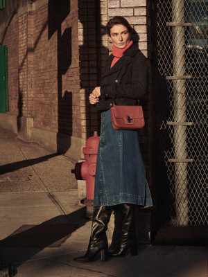 Andreea Diaconu - Massimo Dutti Women’s City Winter 2022 Lookbook