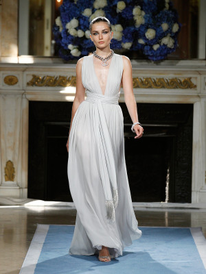photo 11 in Andreea Diaconu gallery [id406201] 2011-07-07 00:00:00