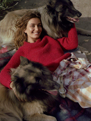 Andreea Diaconu by Dan Martensen for Vogue Paris August 2017