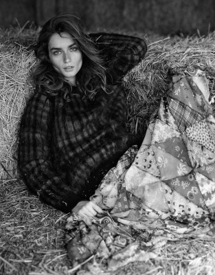 Andreea Diaconu by Dan Martensen for Vogue Paris August 2017