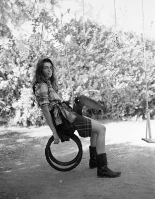 Andreea Diaconu by Dan Martensen for Vogue Paris August 2017