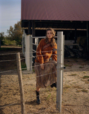 Andreea Diaconu by Dan Martensen for Vogue Paris August 2017
