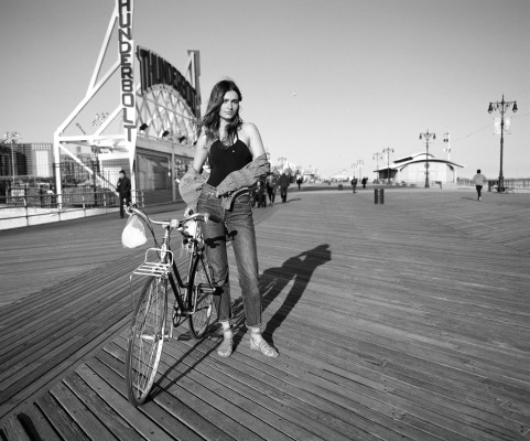 Andreea Diaconu - Vogue Turkey by Dan Martensen