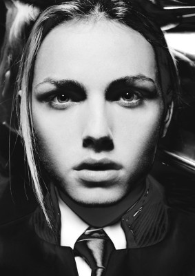 photo 8 in Andrej Pejic gallery [id351965] 2011-02-02 00:00:00