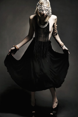 photo 21 in Andrej Pejic gallery [id511802] 2012-05-15 00:00:00