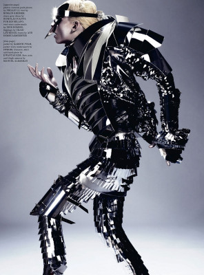 photo 12 in Andrej Pejic gallery [id374613] 2011-03-22 00:00:00