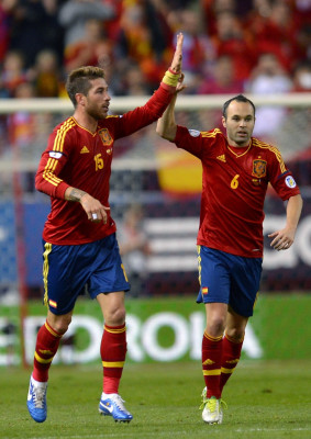 photo 9 in Andres Iniesta gallery [id618537] 2013-03-28 00:00:00
