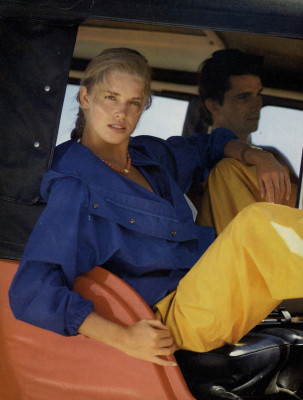 Anette Stai ~ US Vogue May 1981 by Arthur Elgort