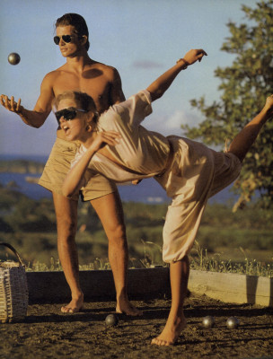 Anette Stai ~ US Vogue May 1981 by Arthur Elgort