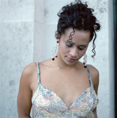 Angel Coulby pic #627241