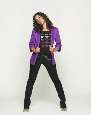 Angel Coulby pic #627235