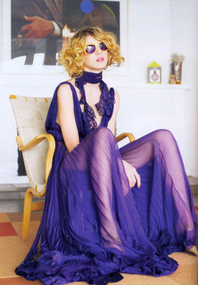 photo 19 in Angela Lindvall gallery [id202709] 2009-11-06 00:00:00
