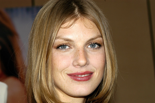 Angela Lindvall pic #124882