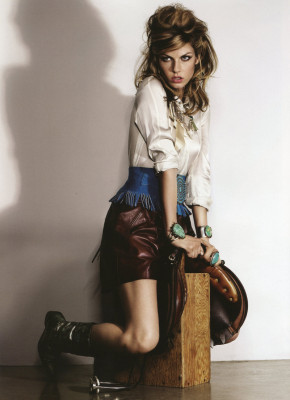 photo 13 in Angela Lindvall gallery [id143934] 2009-03-25 00:00:00
