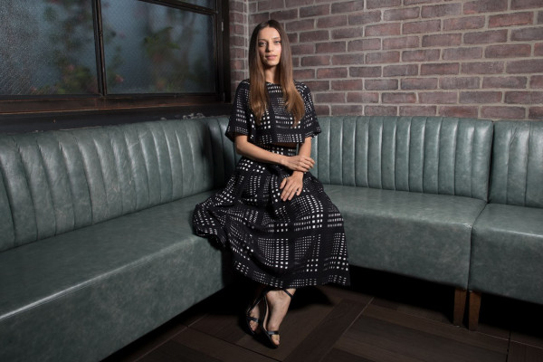 Angela Sarafyan pic #972739