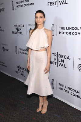 Angela Sarafyan pic #959053