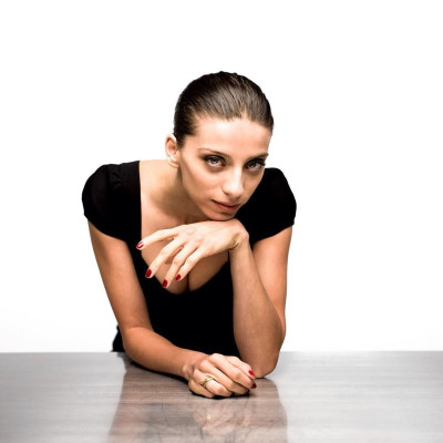 Angela Sarafyan pic #935115