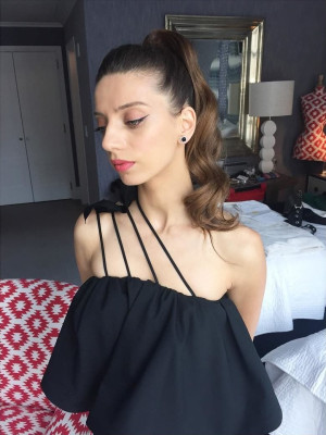 Angela Sarafyan pic #959052