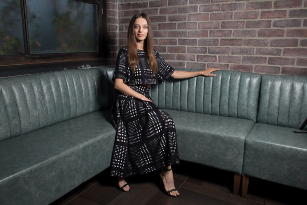 Angela Sarafyan pic #972735