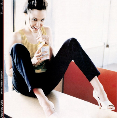 Angelina Jolie pic #49775