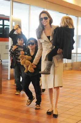 photo 27 in Angelina Jolie gallery [id435230] 2011-11-15 00:00:00