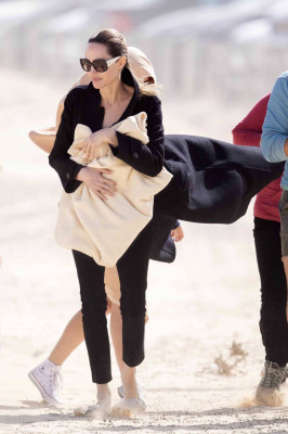 Angelina Jolie - Fuerteventura, Spain 11/09/2019