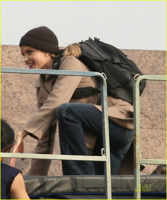 Angelina Jolie pic #139665