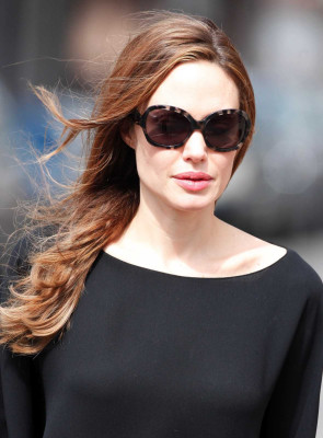 photo 13 in Angelina Jolie gallery [id480882] 2012-03-16 00:00:00