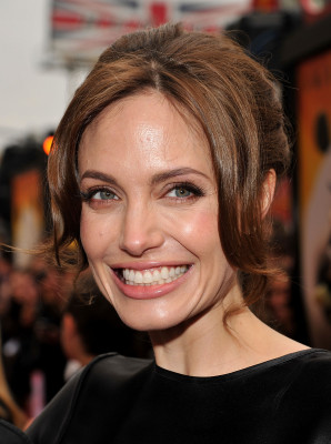 Angelina Jolie pic #396840