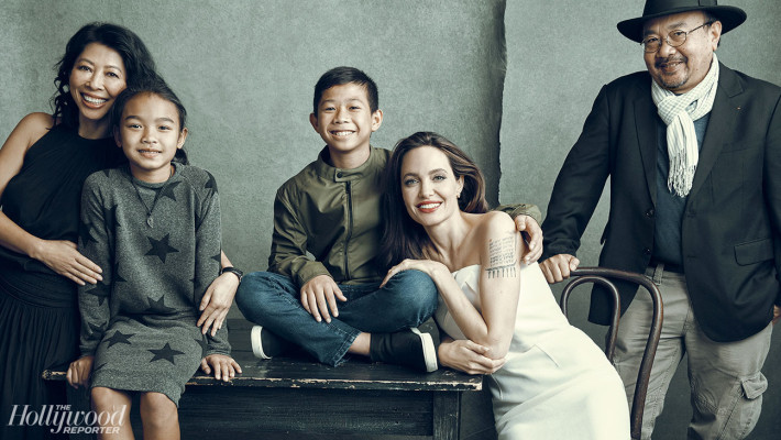 Angelina Jolie pic #1004125