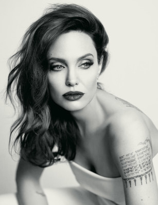 Angelina Jolie by Mathieu Caesar for Guerlain (2018)